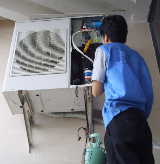 莫力达空调开机无反应维修